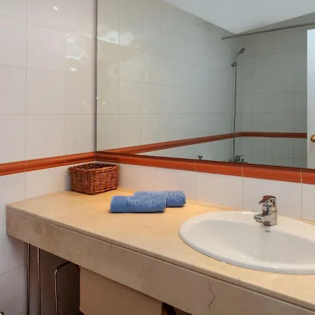 Port Ciii Vista Bonita By Interhome *